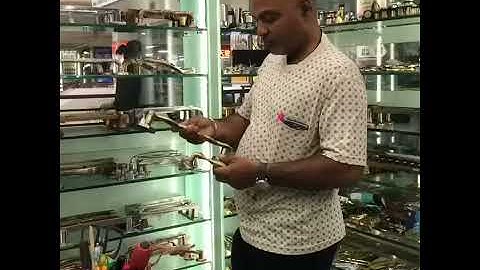 No.1 purchasing market for general merchandise in Global---Yiwu,China; funny moments at Noon