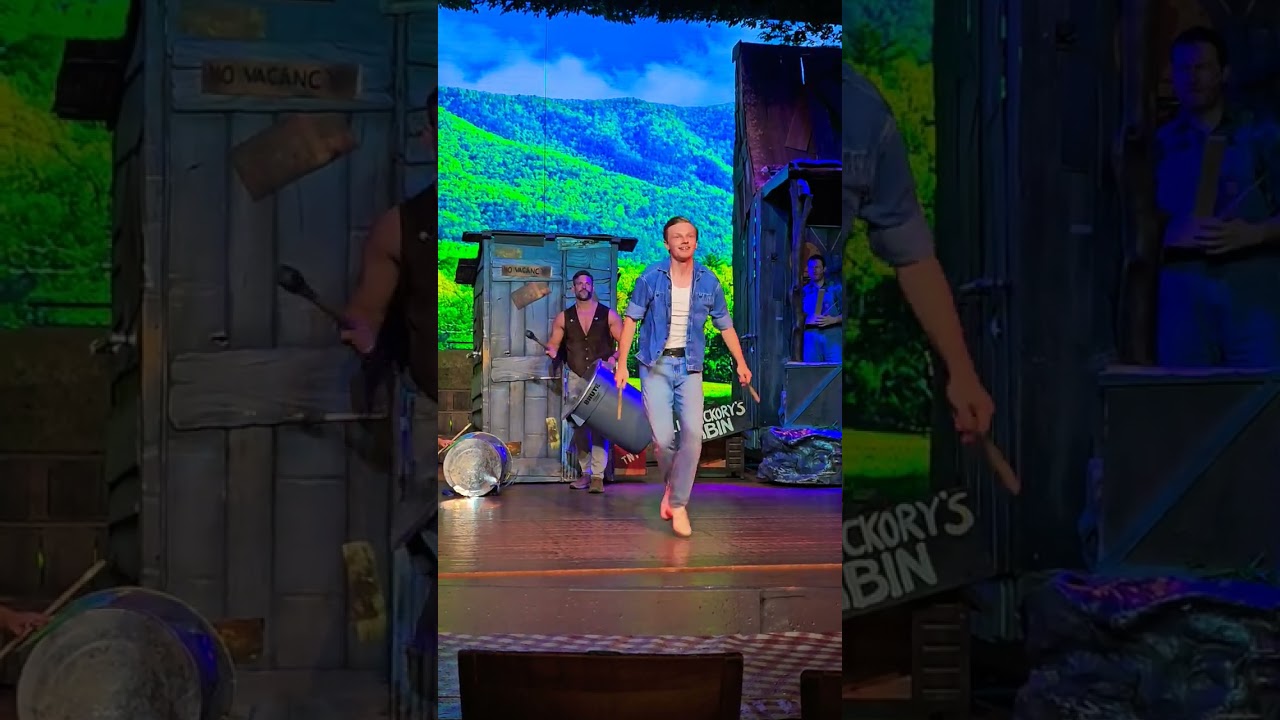 Hatfields & McCoy Dinner Show Pigeon Forge, Tennessee  