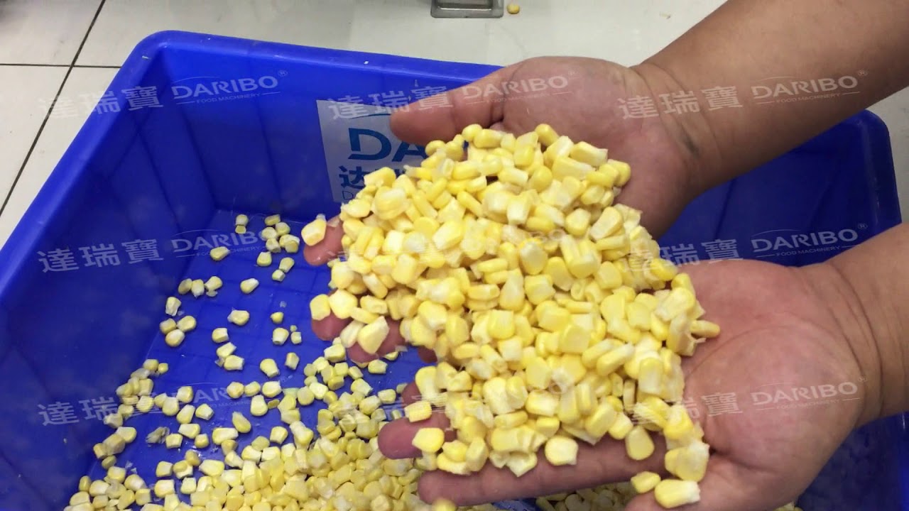 Multifunctional fresh corn sheller corn cob remove machine