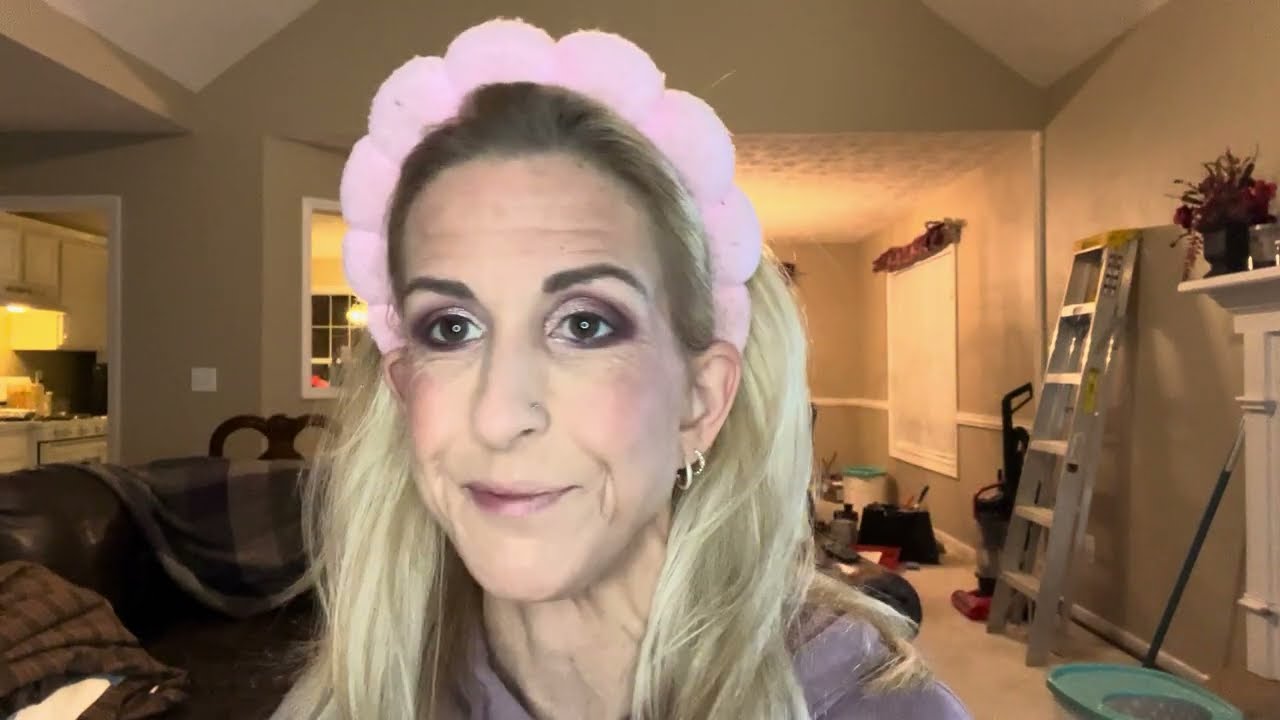 Готовьтесь вместе со мной. Используйте мою новую палетку Marie Claire Natural Charm.