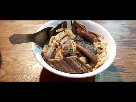 #台南玩 #遊台南 #漫遊台南 ---- 生意超好的鱔魚意麵店