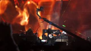 Paul McCartney - "Live And Let Die" - 15/10/16 - Desert Trip / Indio - CA