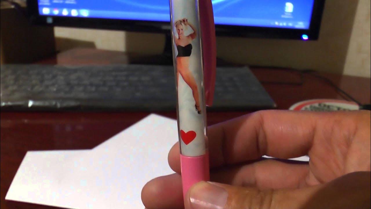 Ручка с раздевающейся девушкой, ручка стриптиз. - YouTube