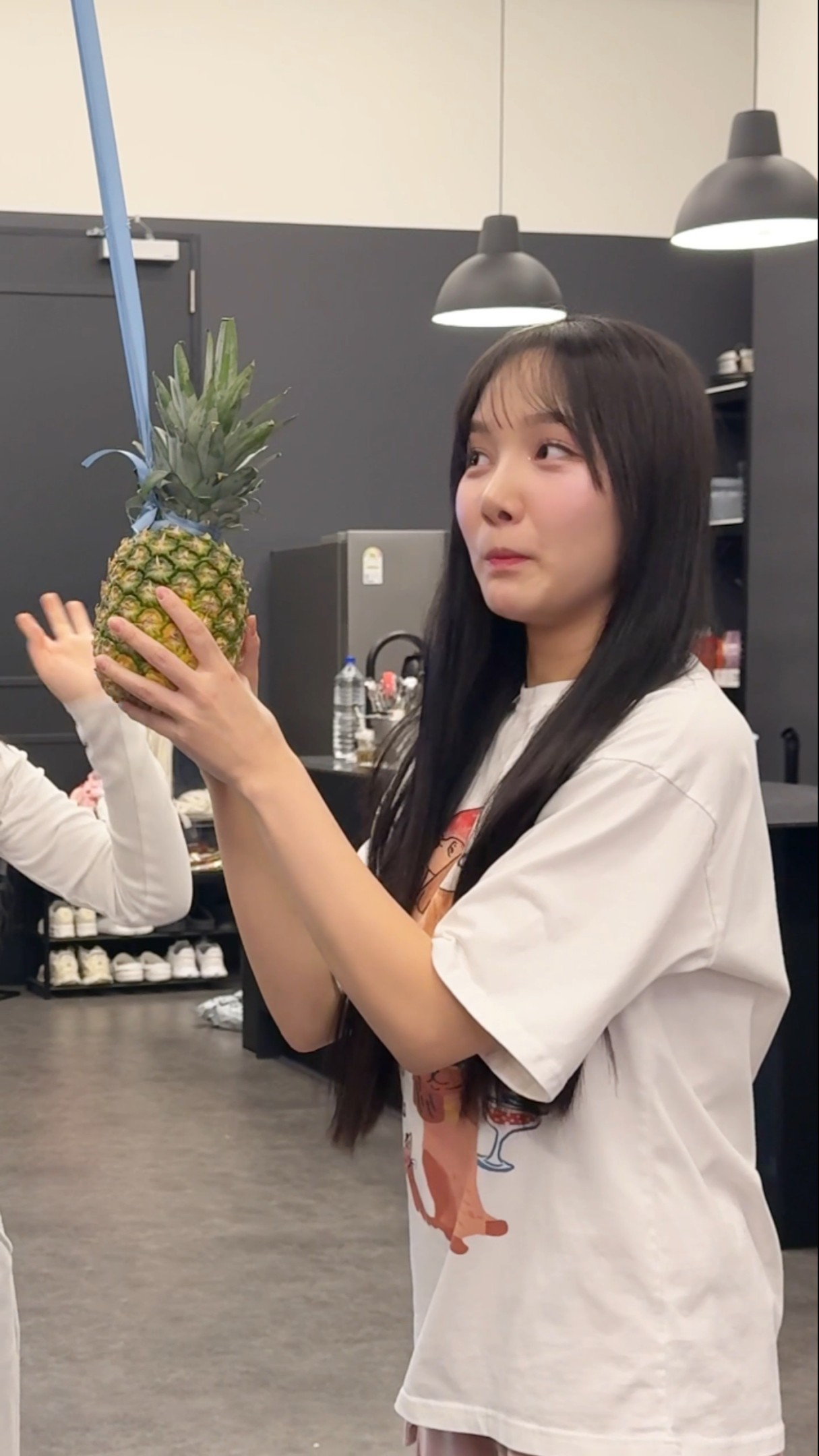 파인애플 피하기?
