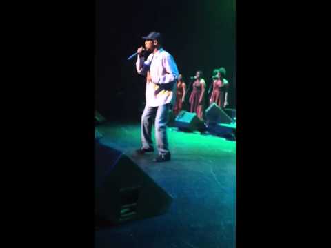 Beres Hammond Shows Charlotte NC Love & Mashes Up Da Place
