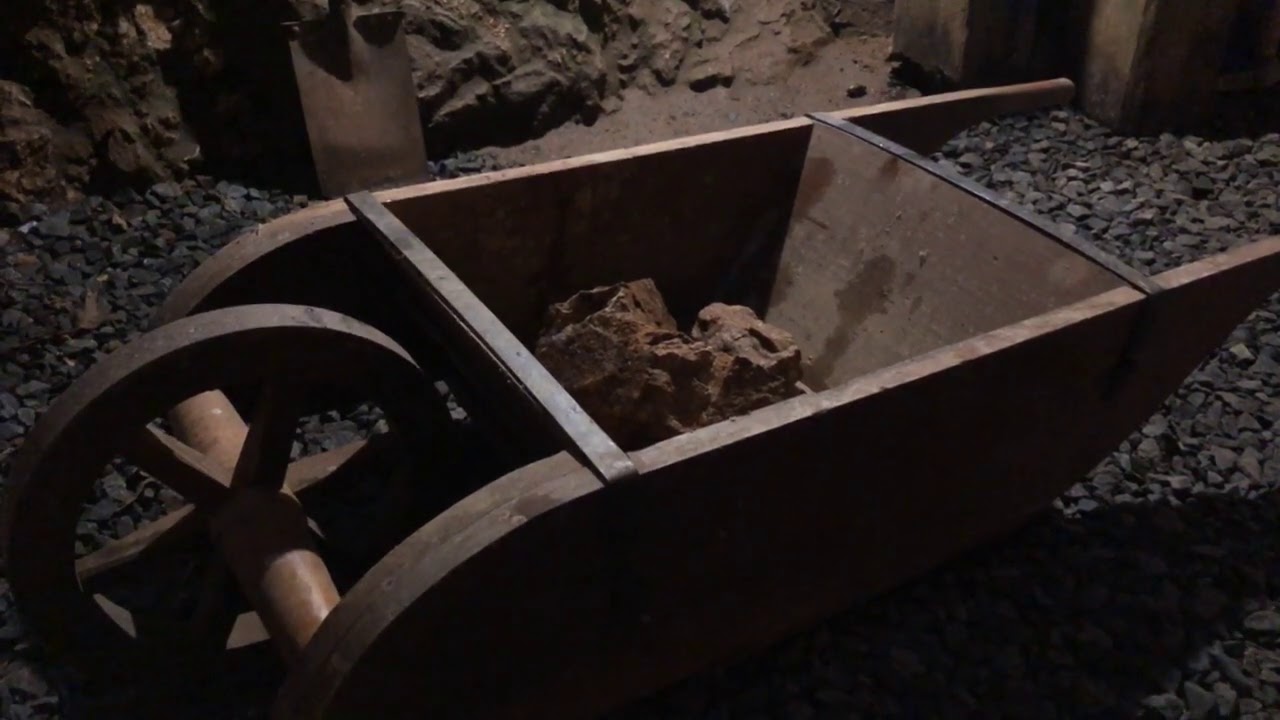 Reed Gold Mine: Ore Carts & Wheelbarrows