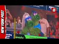Kiss Cam FEVER Phillies Mascots Reenact Coldplay S Viral Kiss Cam Moment Kiss Cam FEVER Phillies Mascots Reenact Coldplay S Viral Kiss Cam Moment