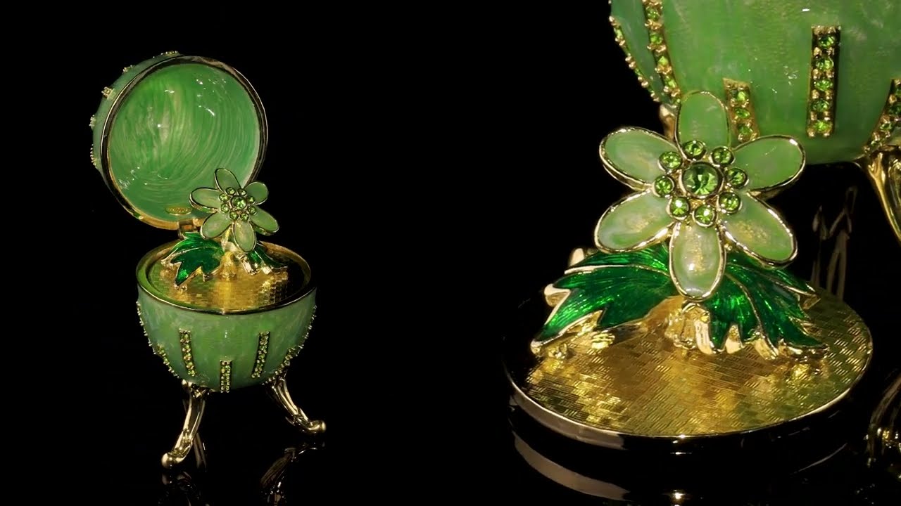 Green Easter Egg with Flowers Hidden compartment