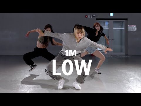 SZA - Low / Khaki Choreography - YouTube