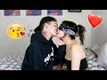 THE CANDY KISSING CHALLENGE!