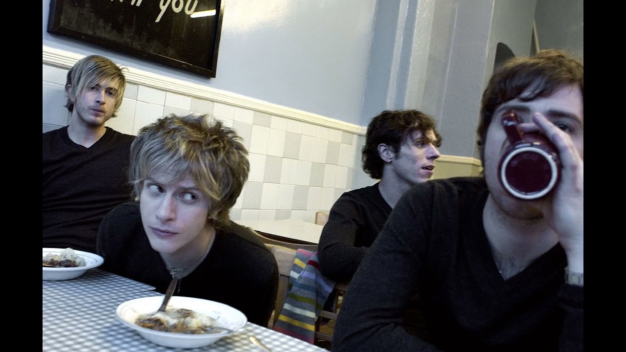 Delays - Live on KCRW "Morning Becomes Eclectic", 28/7/2004