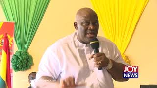 G/A Reg. Min sings to encourage Korle Klottey Municipal Ass. Members to deal with indiscipline