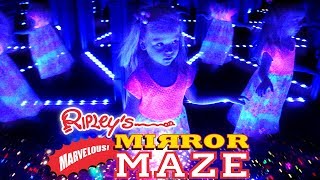 Ripley's Mirror Maze | Believe It or Not | Gatlinburg TN | Dancing our way out