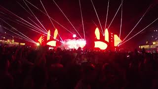 Armin van Buuren playing La Résistance De L'Amour (Orchestral Version) @ Untold Festival 2019