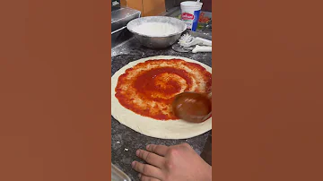 بيتزا 