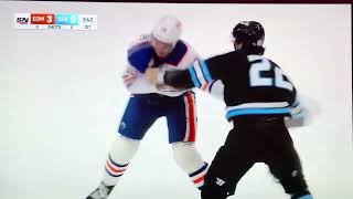 Fight between Edmonton Oilers Trent Frederic & Utah mammoth’s jack Mcbain