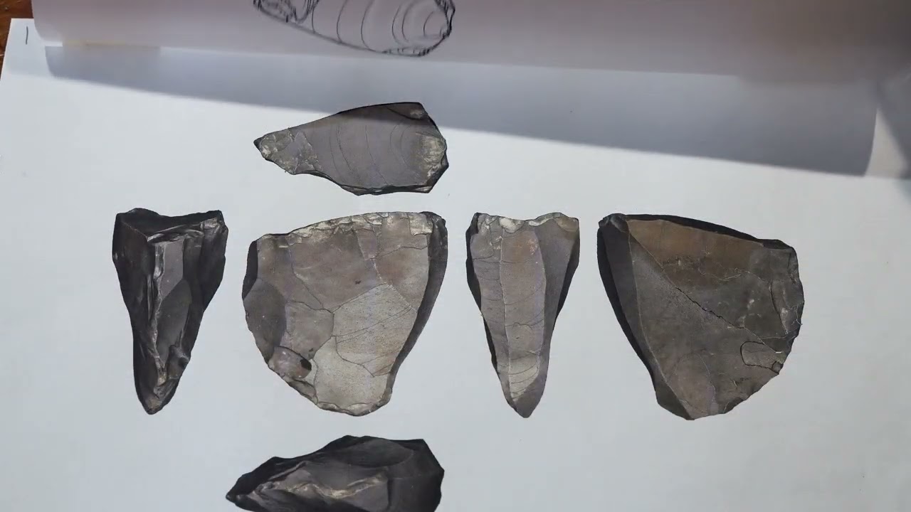 石器実測図ができあがりました - YouTube