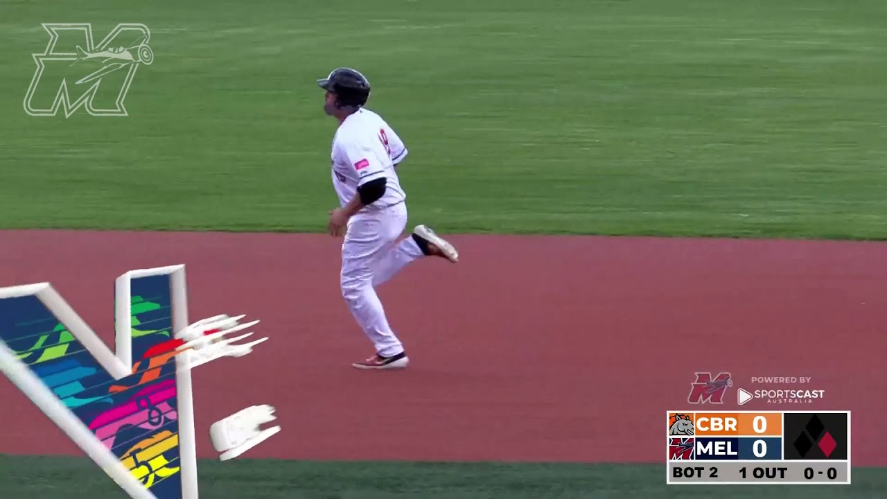 BARRIE LAUNCHES FIRST HOMER OF SEASON TO CENTRE | CAN @ MEL / G2