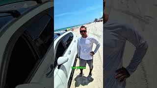Cruising the beach helping people out!  #rhinousa #offroad #jeep  #beach @RHINOUSA