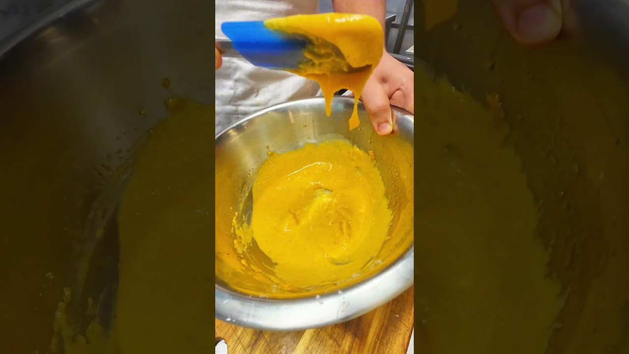 Cooking Carbonara Like They Do in Rome 🇮🇹