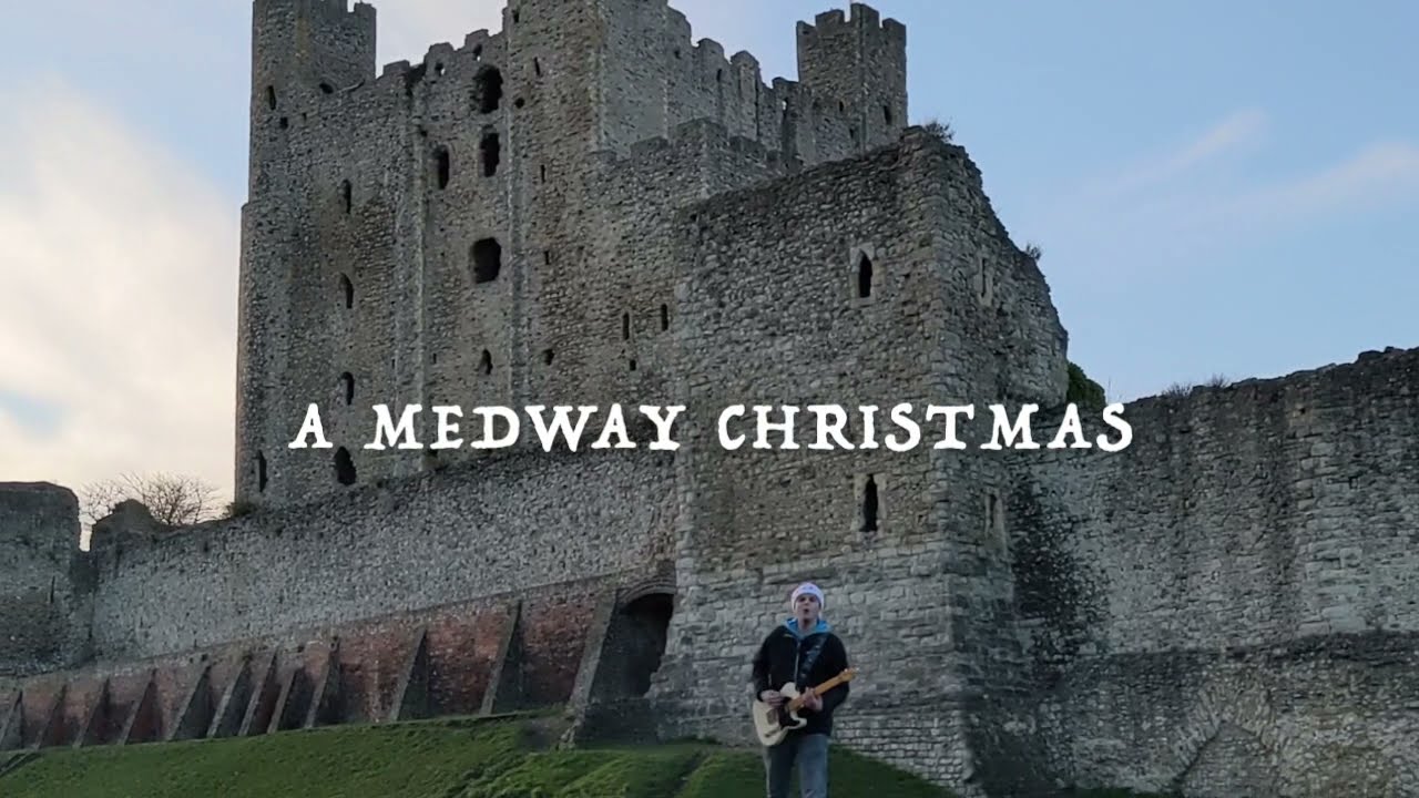 The Zac Schulze Gang - A Medway Christmas (Official Music Video) video thumbnail