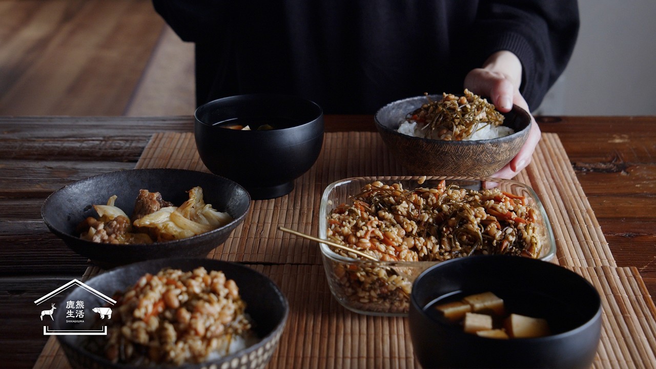 麹納豆と季節料理を楽しむ暮らし｜ホタルイカの炊き込みご飯と野菜ゼリー | 鹿熊生活（シカとクマ）
