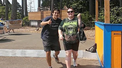 Oregon YouTube Fans say Hi 👋 at Scrambler Ride in Wild Waves Theme and Water Park in Federal Way 🇺🇸!