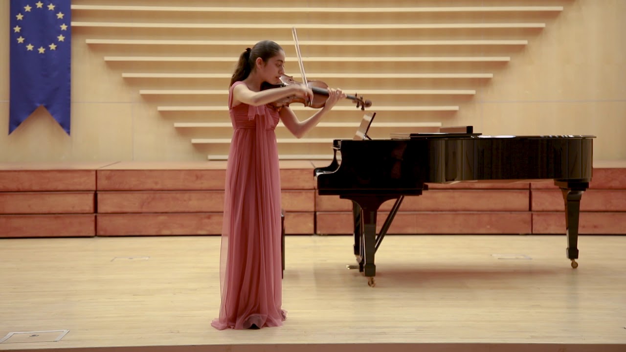 J.Dont Caprice No 4- İdil Olğar