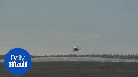 The mysterious X-37B returns to earth after TWO YEARS in orbit - Daily Mail