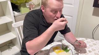 British Husband Tries Thai Sticky Rice & Mango #shorts