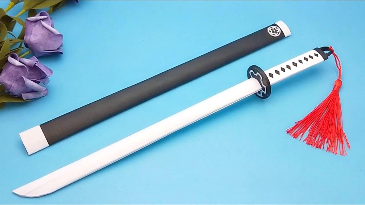 用普通纸做出刺客伍六七梅花庄主剑，高度神还原！效果实在太帅气