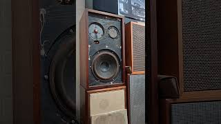 acoustic research x2a
