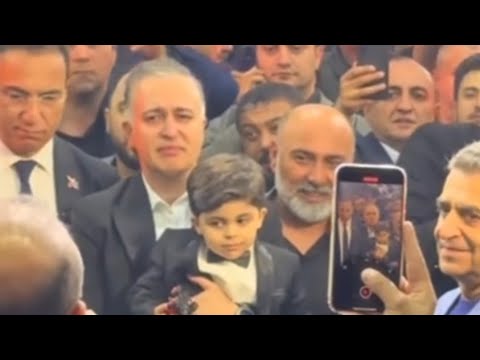 Hüseyn Məhəmmədoğlu Oğlunun toyunda kövrəldi.Videolar