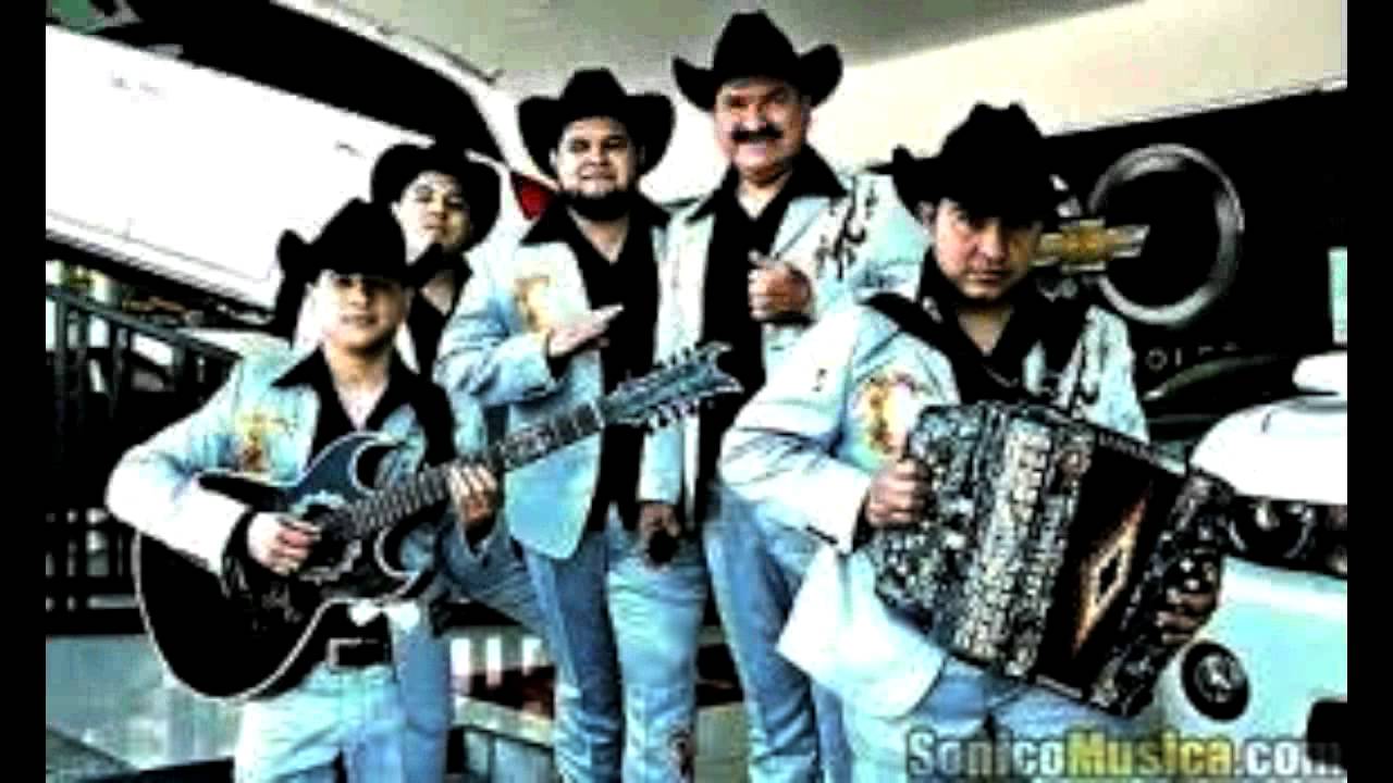CALIBRE 50 Y COLMILLO NORTEÑO MIX