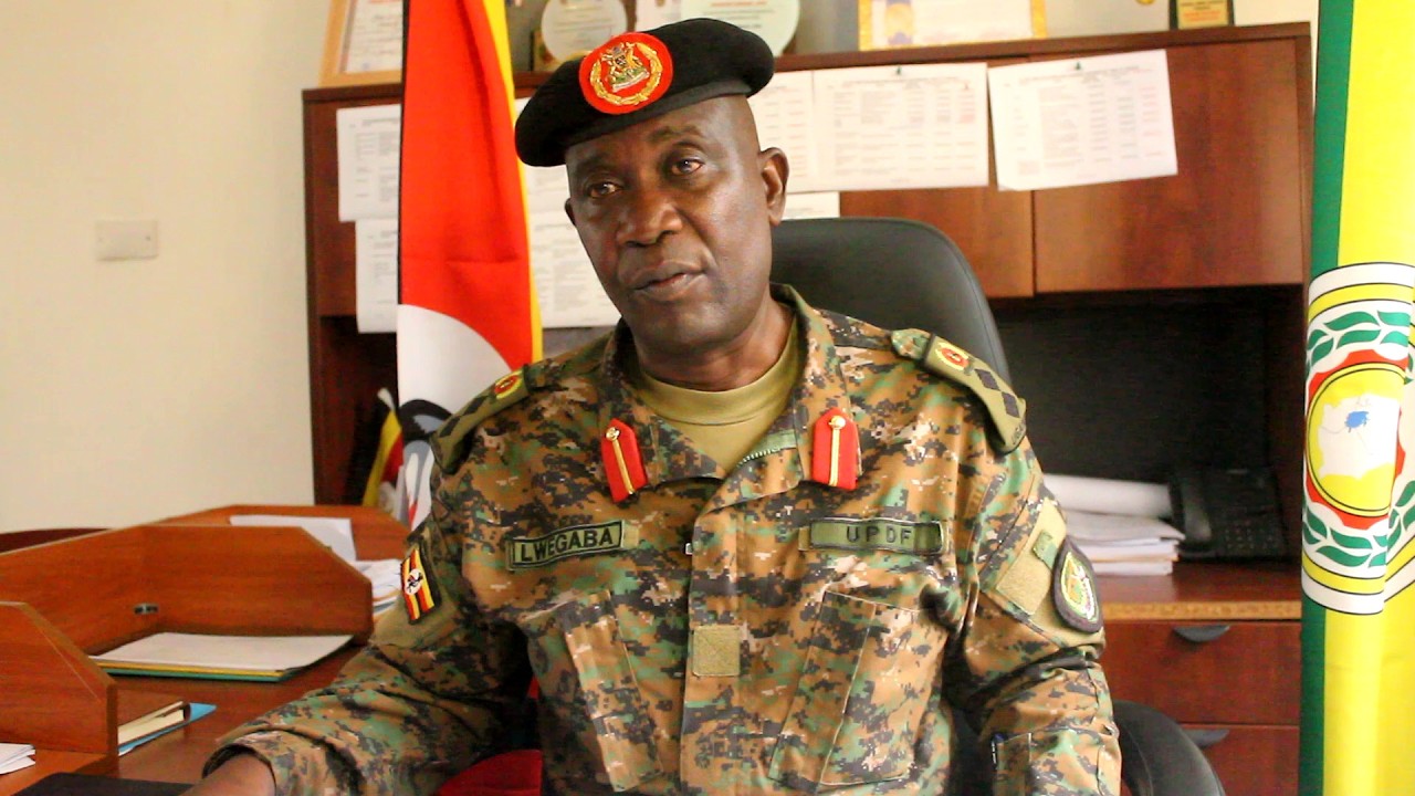 Полковник Джеймс Лвегаба возглавляет инженерную бригаду.