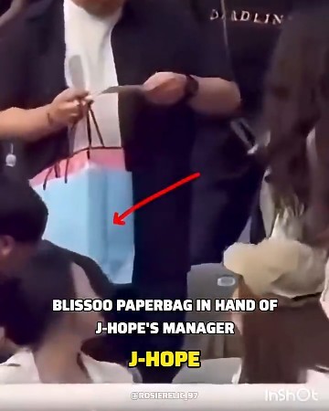 Jisoo personally invited J-hope,Nayeon,Selugi & more✨️😭 #kpop #blackpink #jisoo #concert #trending