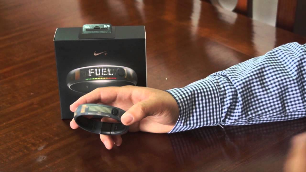 Fuel Band, La pulsera inteligente para los del deporte - YouTube