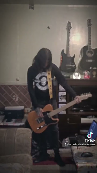 #metallica #whereverimayroam #trend #tiktok #music #gothic #boy #metal #rock #black #guitar #viral