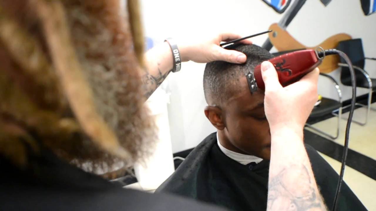 DIRECTOR 4EVER Razor Sharp Barber Shop YouTube