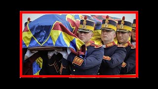 TODAY NEWS - Romania: applause greeted the old coffin-King at the Royal Palace