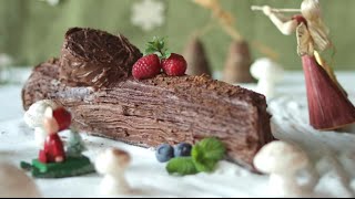 Watch how to decorate a festive yule log for christmas. this delicate
sponge cake and chocolate buttercream is as gorgeous look at it eat!
http:/...