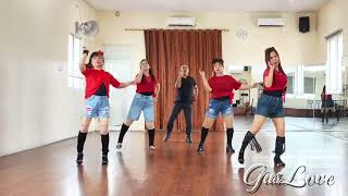 Kinda Love It line dance/Choreo: Maggie Gallagher (UK) -October 2026/Easy Intermediate/Guslove 