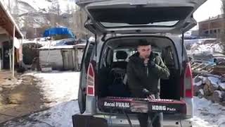 Gün Geçtikçe Arıyorum Resimi