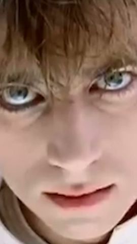 blur - The Universal, 1995. The video was inspired by Stanley Kubrick's A Clockwork Orange #shorts