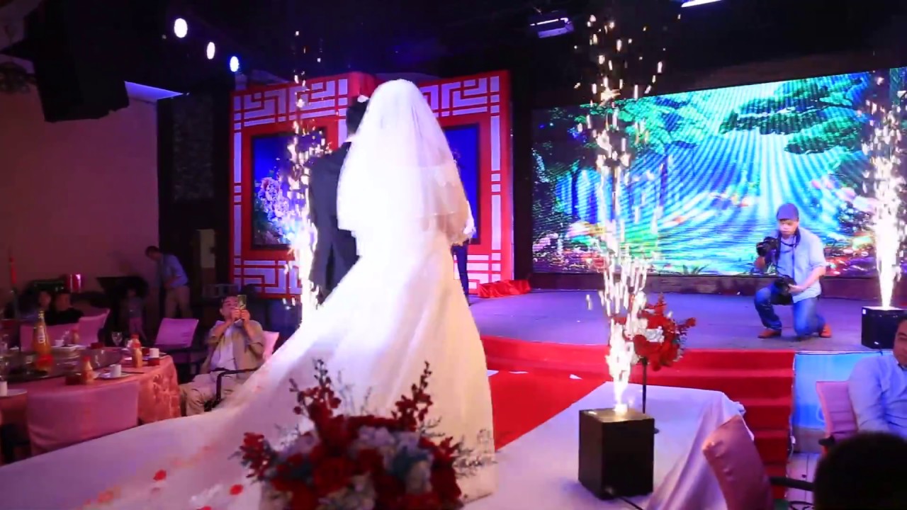 SAFETY Sparkular Machine for Wedding