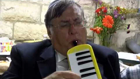MACHLIS PRESENTS A SUKKOS CONCERT
