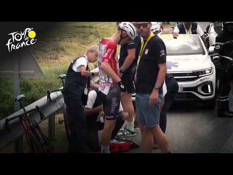 French cyclist Louis Barre crashes during Stage 17 of Tour de France | Cycling on NBC Sports