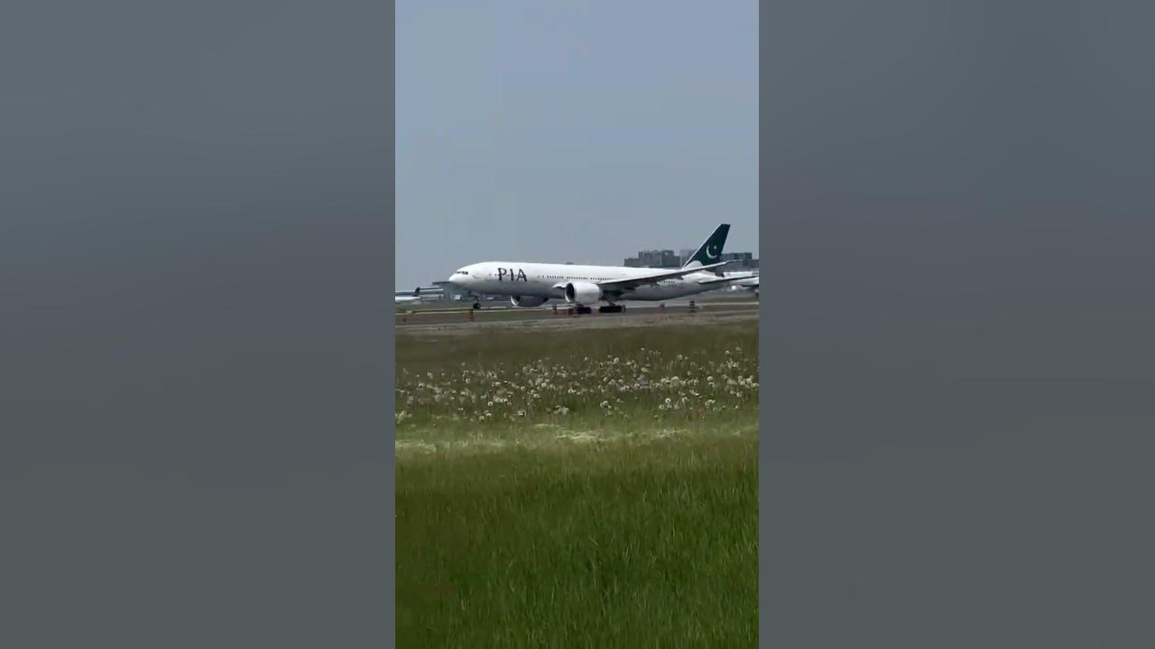 Pakistan international airlines departure from yyz toronto pearson