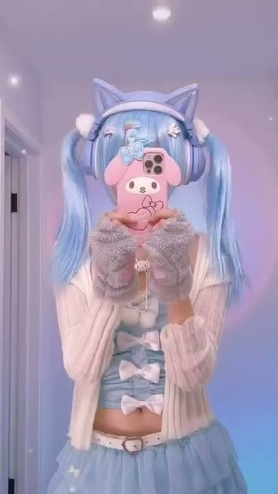 All the kawaii girls bounce bounce dances