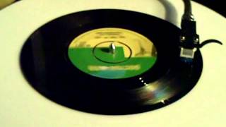 Patsy Todd & The Fugitives - You Took My Love